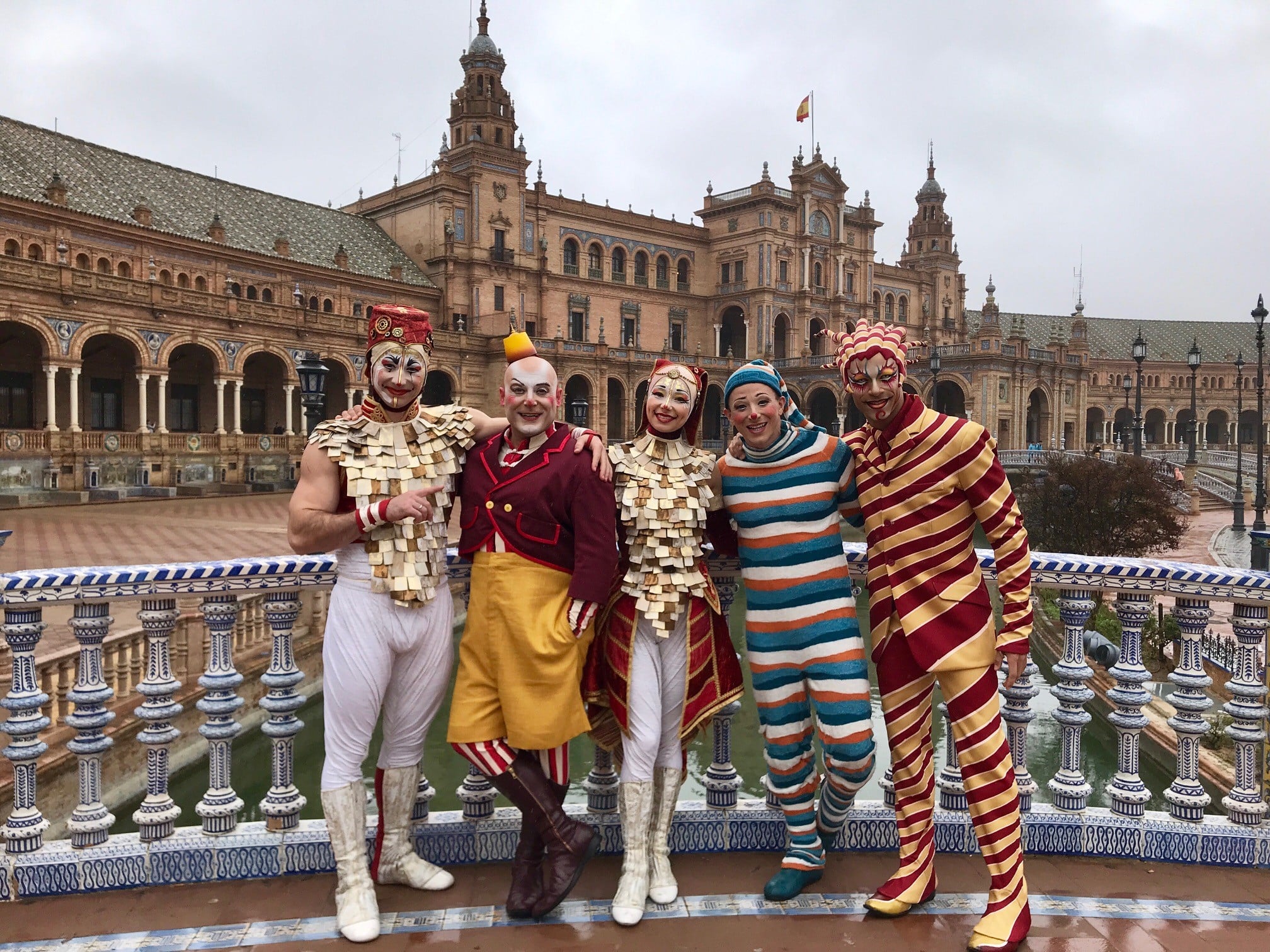 Diez Alboroto reporte Kooza', la magia del Cirque du Soleil regresa a la vida cultural de Sevilla