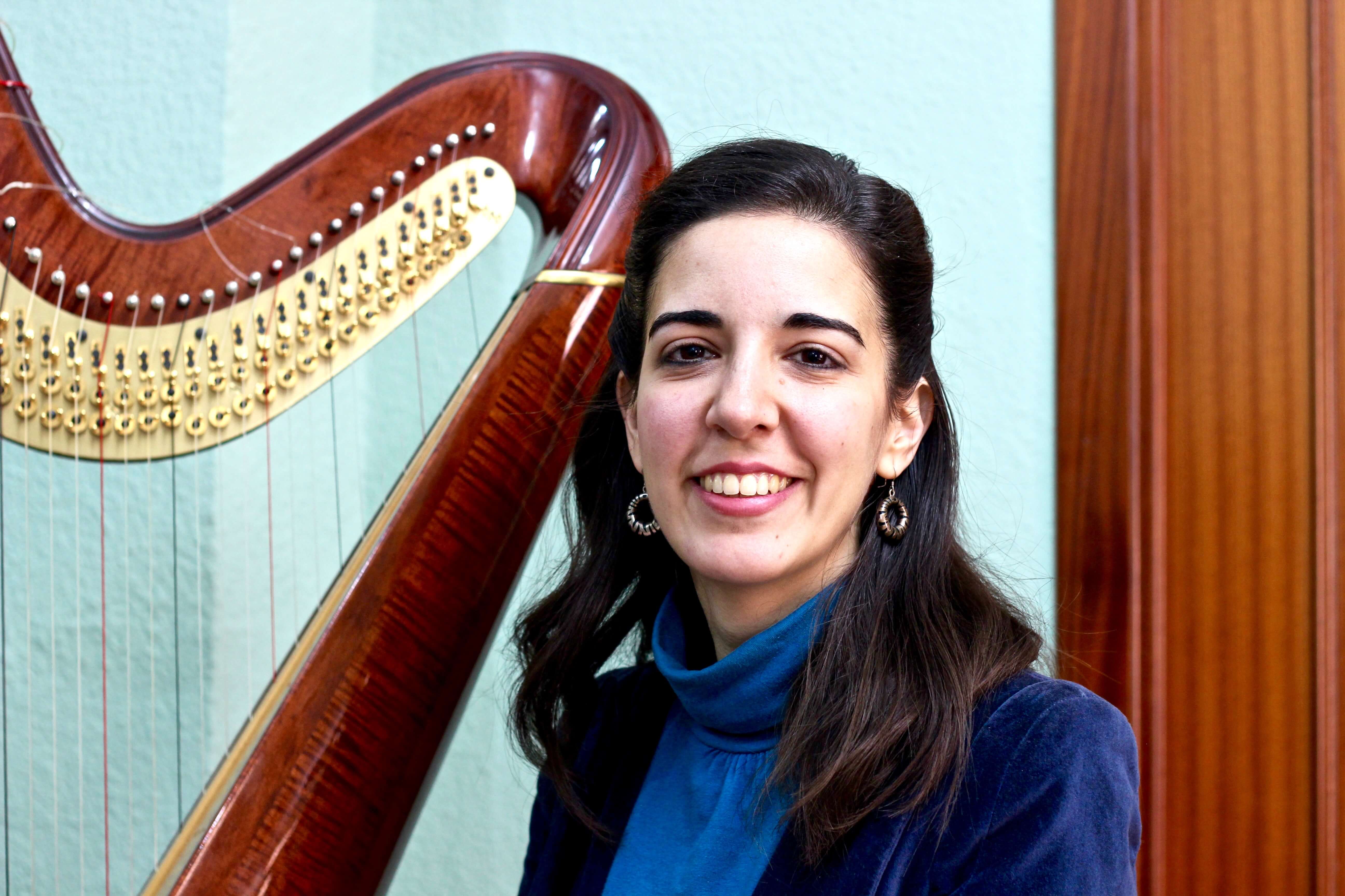 La música en las manos de Cristina Montes